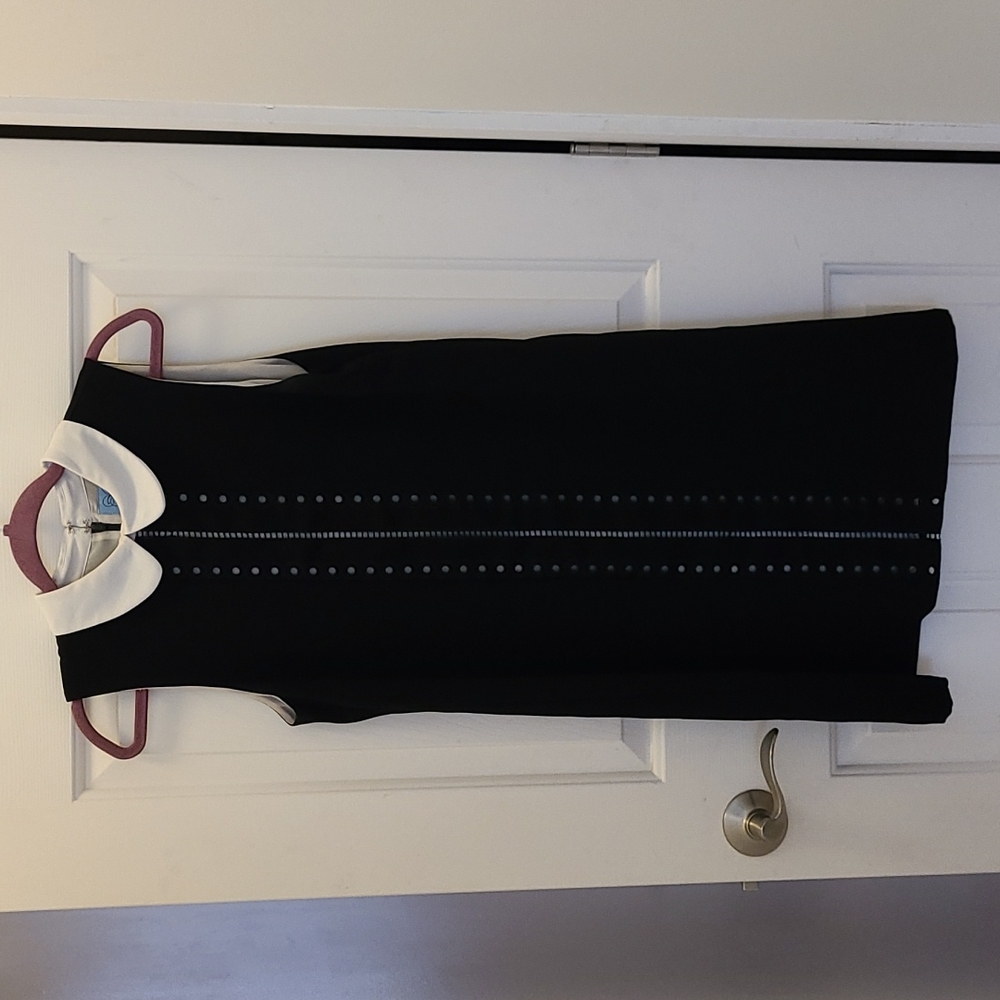 Black Sleeveless Dress